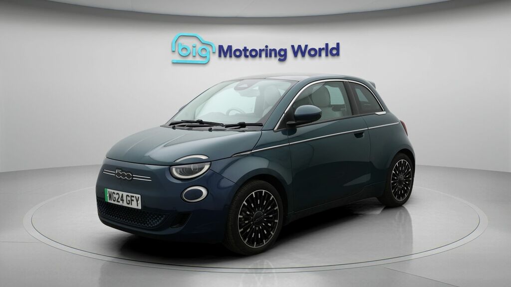 Fiat 500E Standard Green #3
