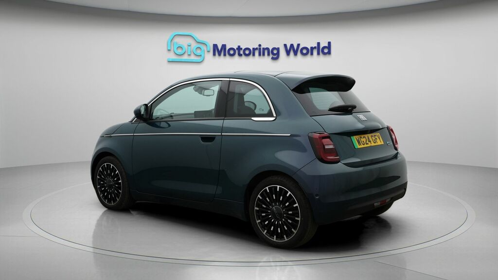Fiat 500E Standard Green #5