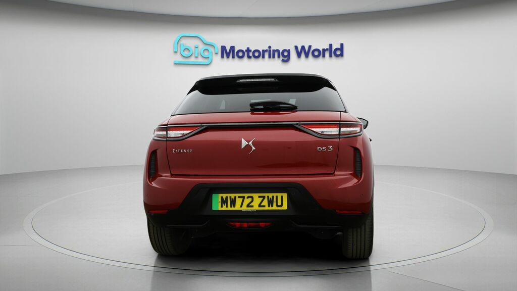 DS DS 3 Crossback Bastille Red #6