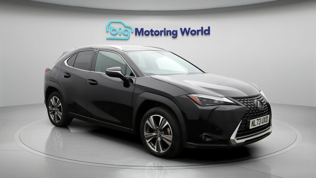 Lexus UX Premium Plus Black