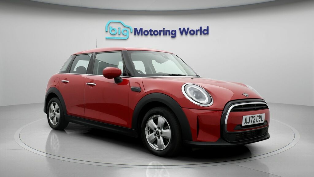 Mini Hatch Cooper Classic Red