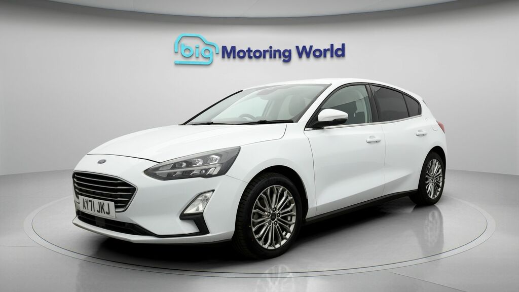 Ford Focus Titanium X Edition AY71JKJ White #3