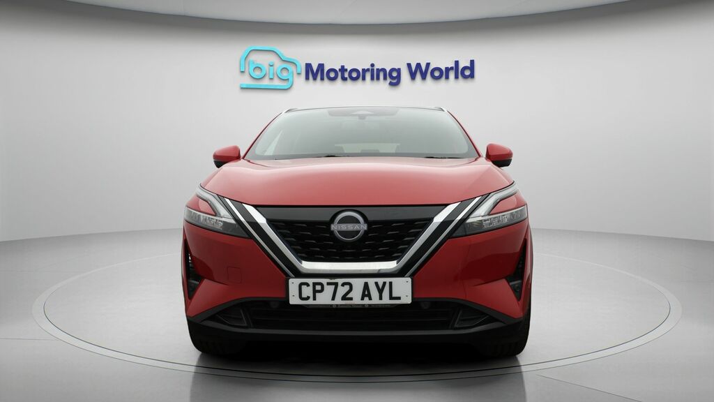 Nissan Qashqai Tekna CP72AYL Red #2