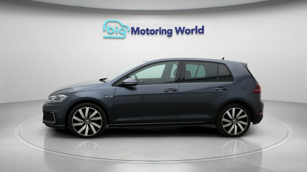 Volkswagen Golf Gte Advance Blue #4