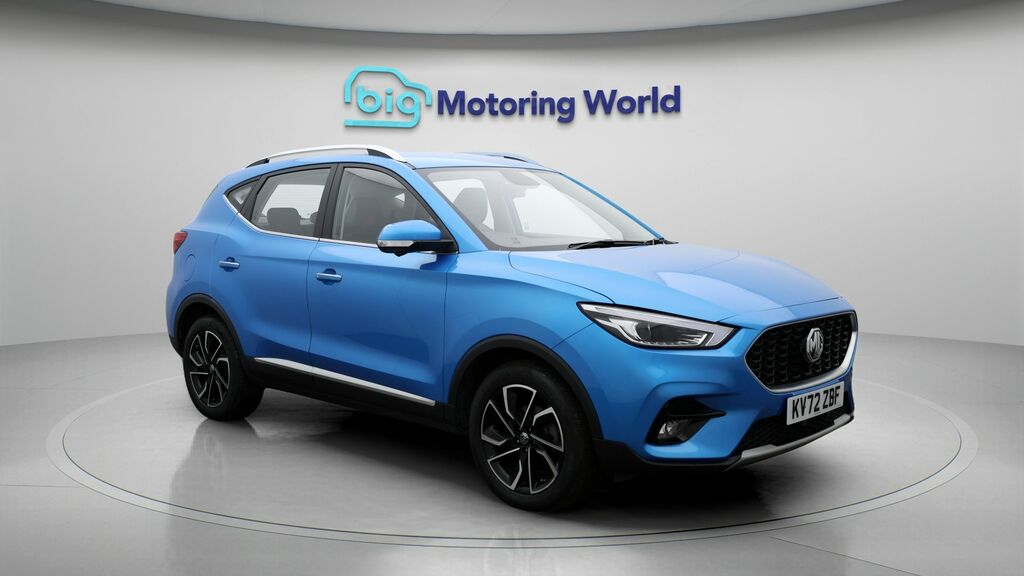 MG ZS Exclusive Blue