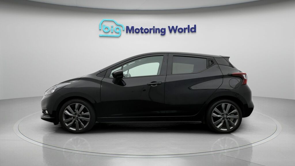 Nissan Micra Tekna Black #4