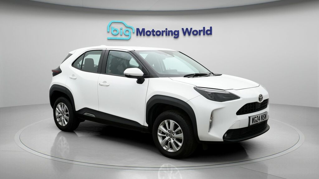 Toyota Yaris Cross Icon White