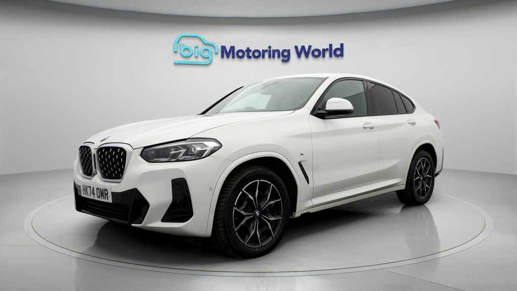 BMW X4 M M Sport White #3
