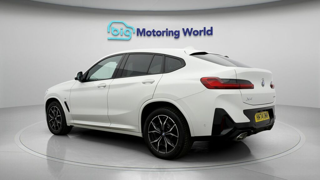 BMW X4 M M Sport White #5
