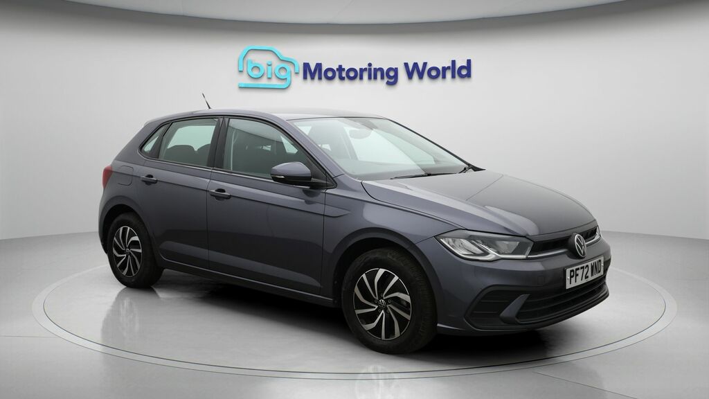 Volkswagen Polo Life Grey