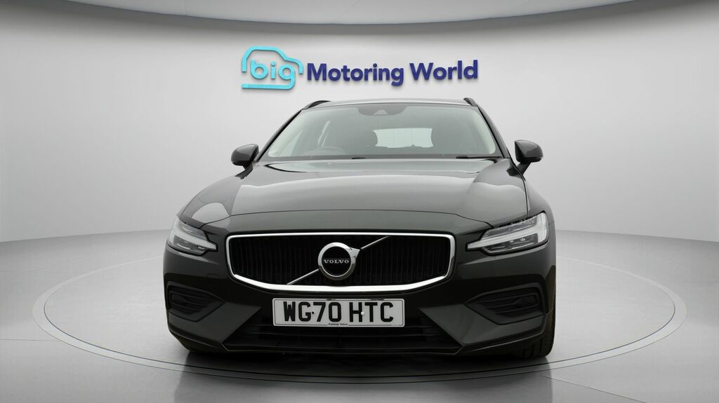 Volvo V60 Momentum Plus Grey #2