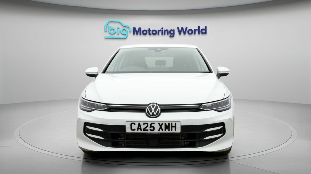 Volkswagen Golf Match CA25XMH White #2