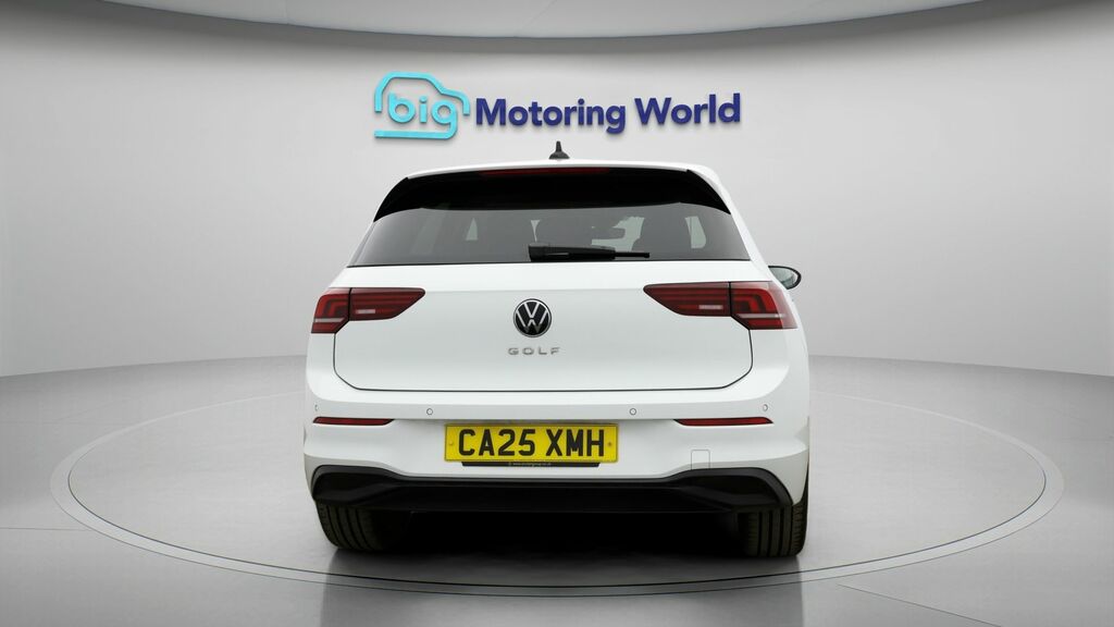 Volkswagen Golf Match CA25XMH White #6