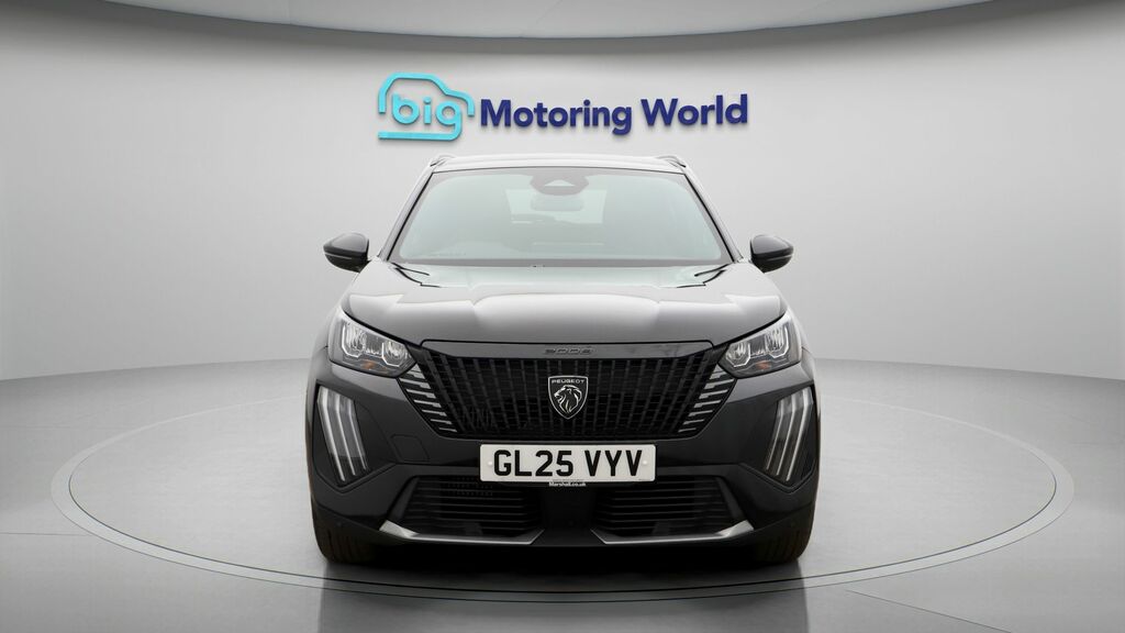 Peugeot 2008 Allure Black #2