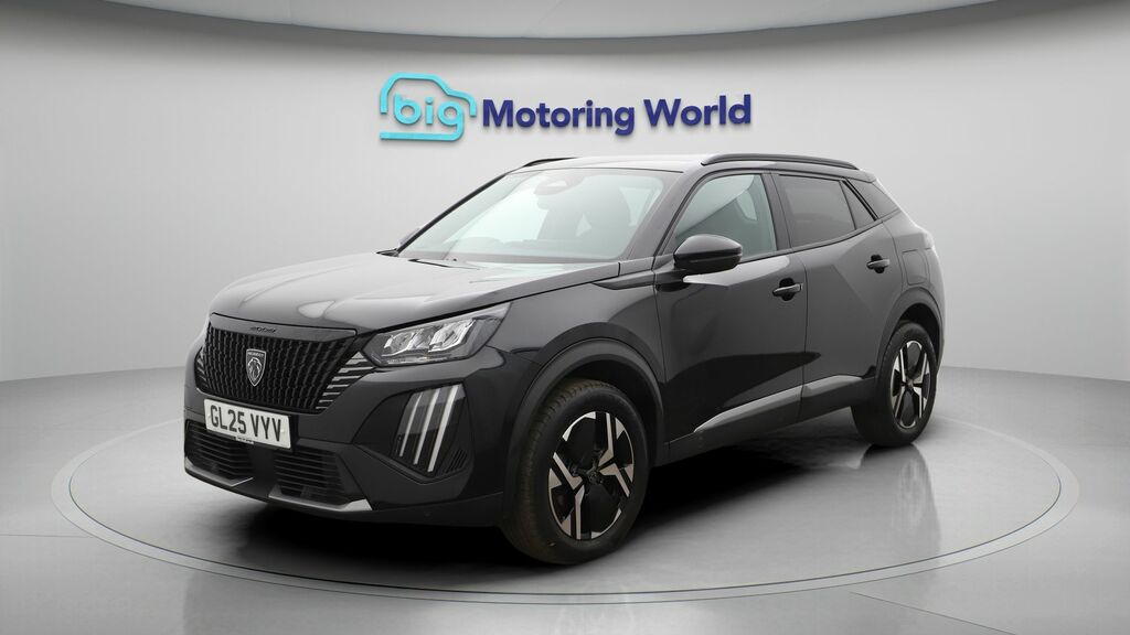 Peugeot 2008 Allure Black #3