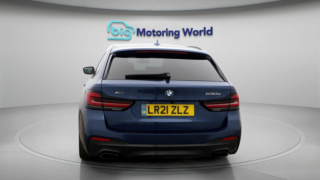 BMW 5 Series M Sport LR21ZLZ Blue #6