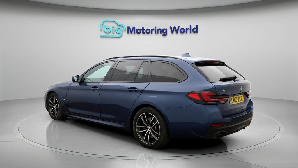 BMW 5 Series M Sport LR21ZLZ Blue #5