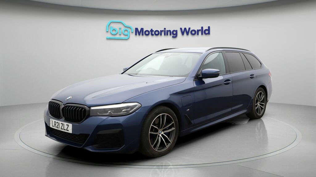 BMW 5 Series M Sport LR21ZLZ Blue #3