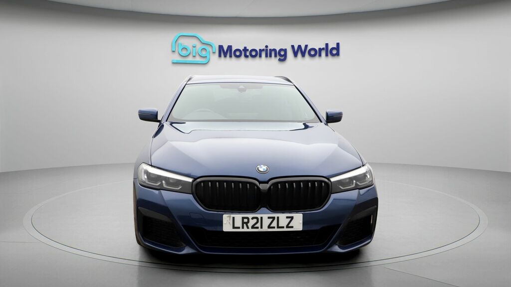 BMW 5 Series M Sport LR21ZLZ Blue #2