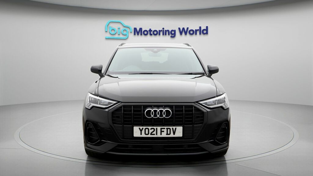 Audi Q3 Black Edition Black #2