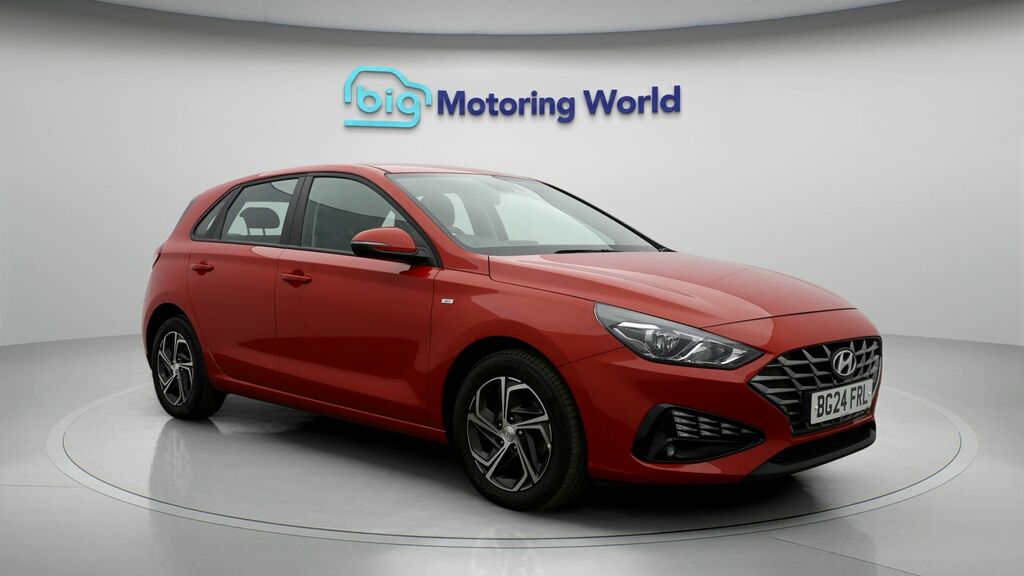 Hyundai I30 Se Connect Red