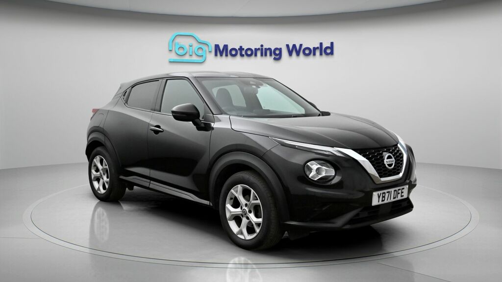 Nissan Juke N-connecta YB71DFE Black