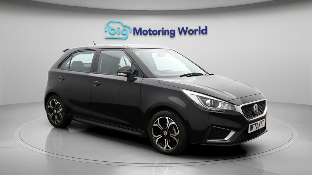 MG MG3 Exclusive Nav Black