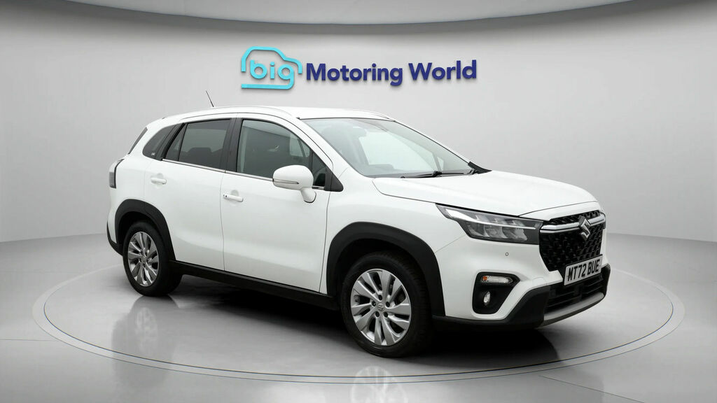 Suzuki S Cross Motion White