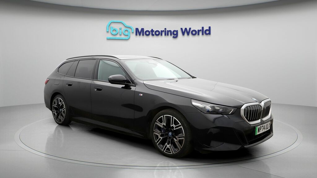 BMW i5 M Sport WP74ULV Black