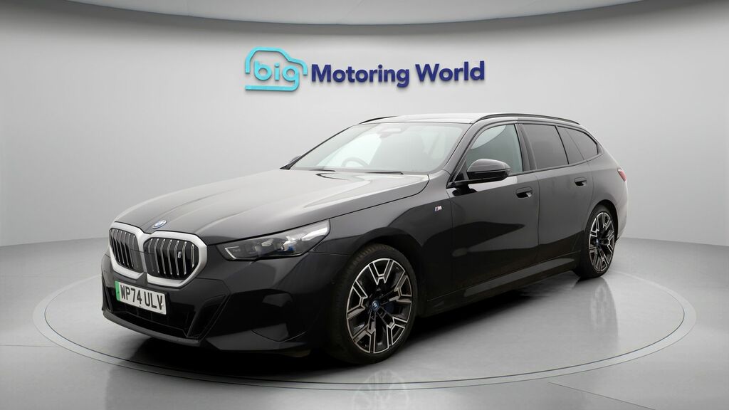 BMW i5 M Sport WP74ULV Black #3