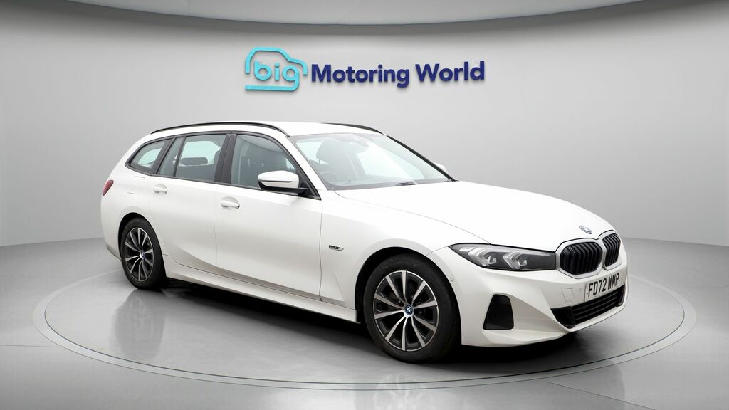 BMW 3 Series Sport White