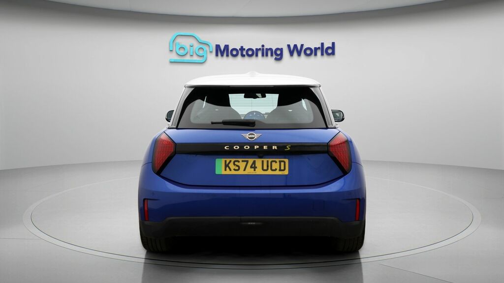 Mini Hatch Exclusive Blue #6