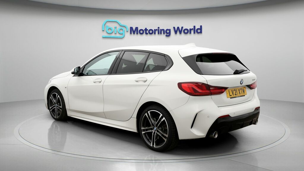 BMW 1 Series M Sport White #5