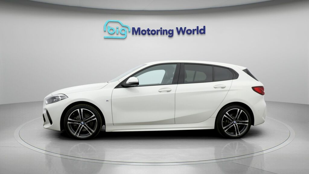BMW 1 Series M Sport FG73EKU White #4