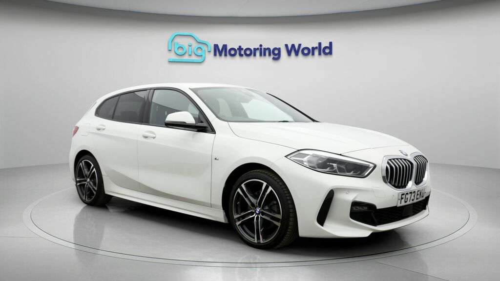 BMW 1 Series M Sport White