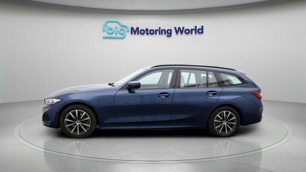 BMW 3 Series Sport Blue #4