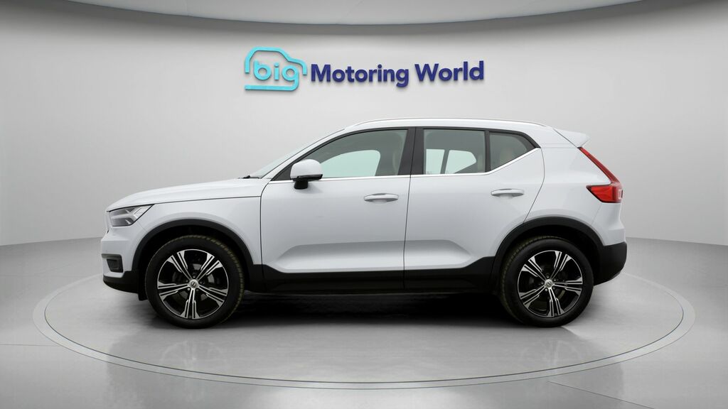 Volvo XC40 Inscription Pro SV21ZBN Silver #4