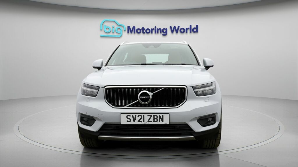 Volvo XC40 Inscription Pro SV21ZBN Silver #2
