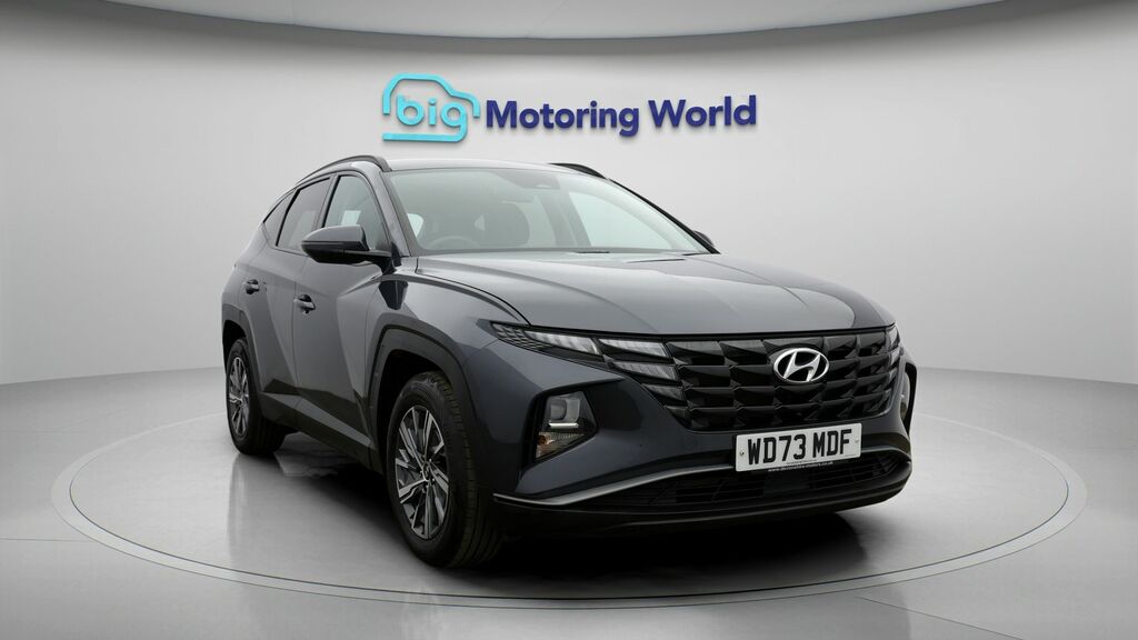 Hyundai Tucson Se Connect Grey