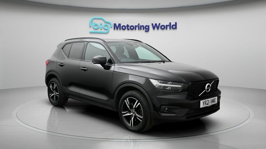 Volvo XC40 R-design Black