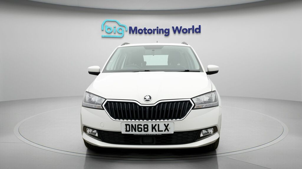 Skoda Fabia Se White #2