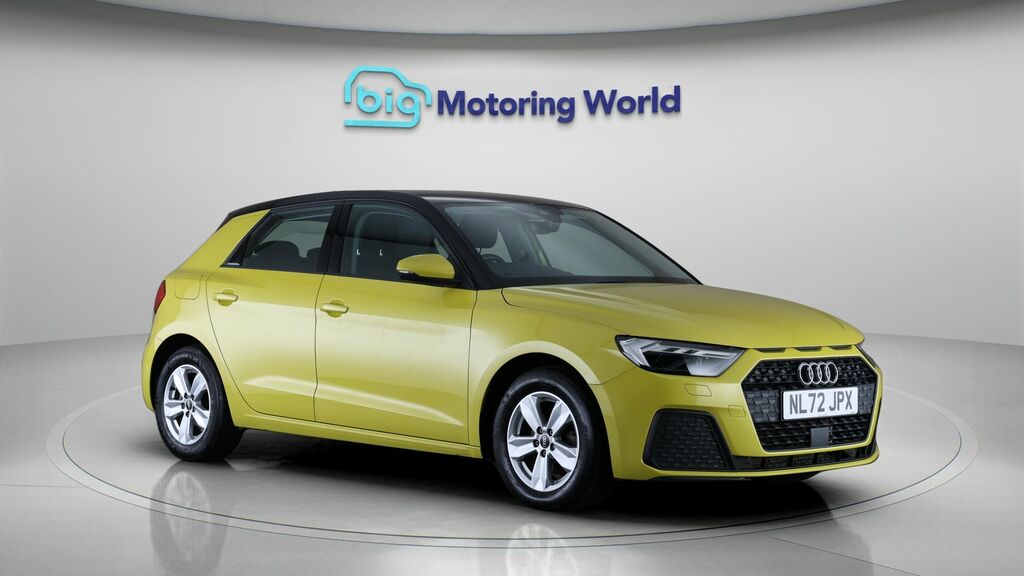 Audi A1 Technik Yellow