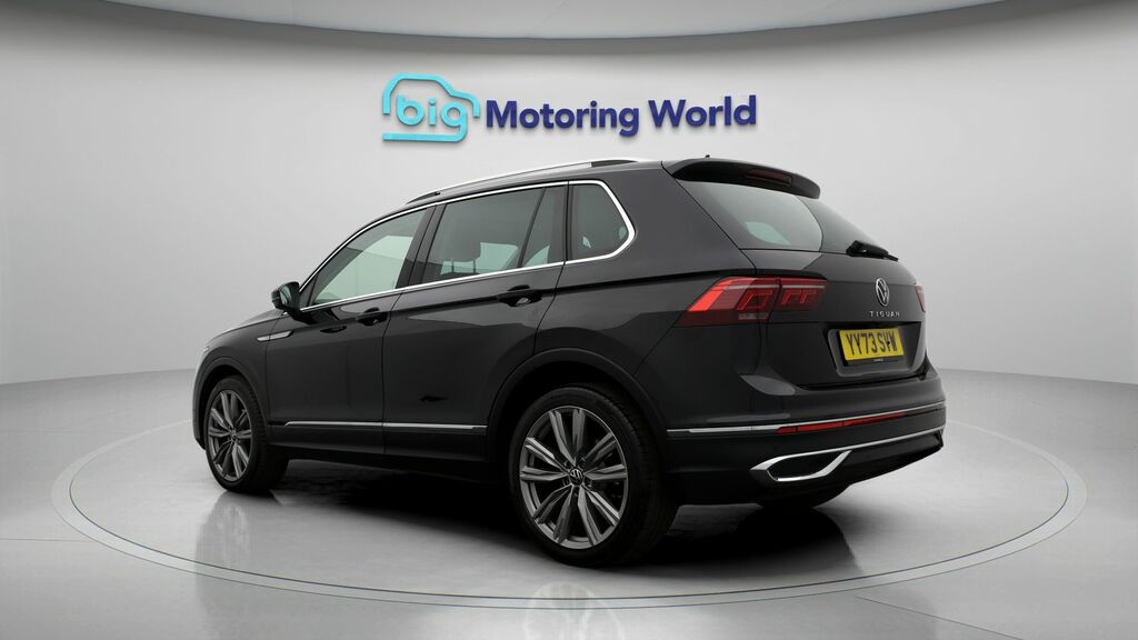 Volkswagen Tiguan Elegance Black #5