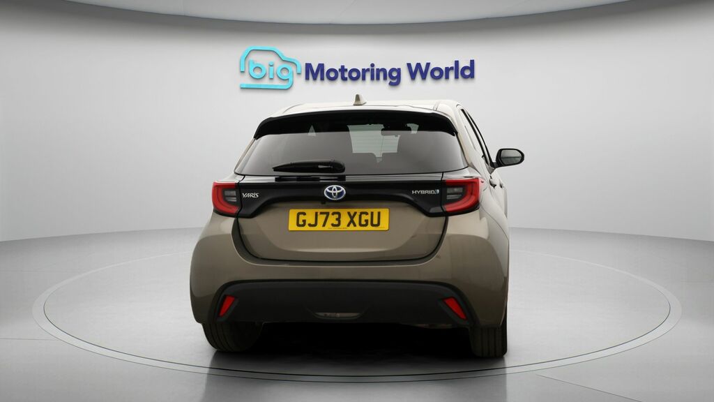 Toyota Yaris Design Brown #6