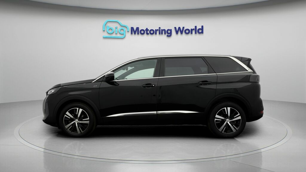 Peugeot 5008 Gt Black #4