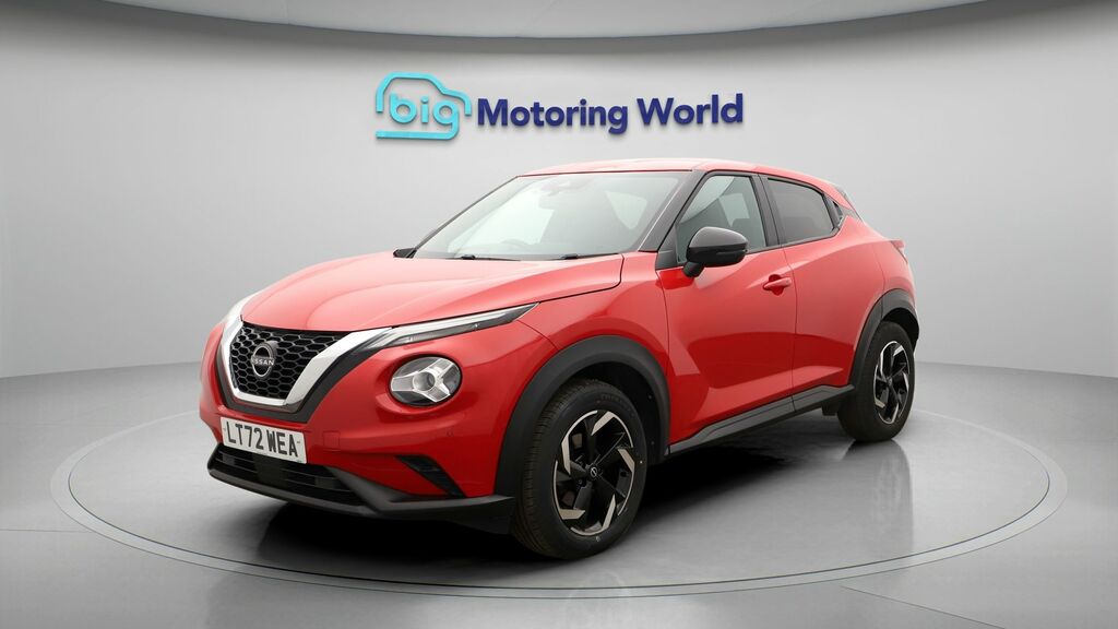 Nissan Juke N-connecta LT72WEA Red #3