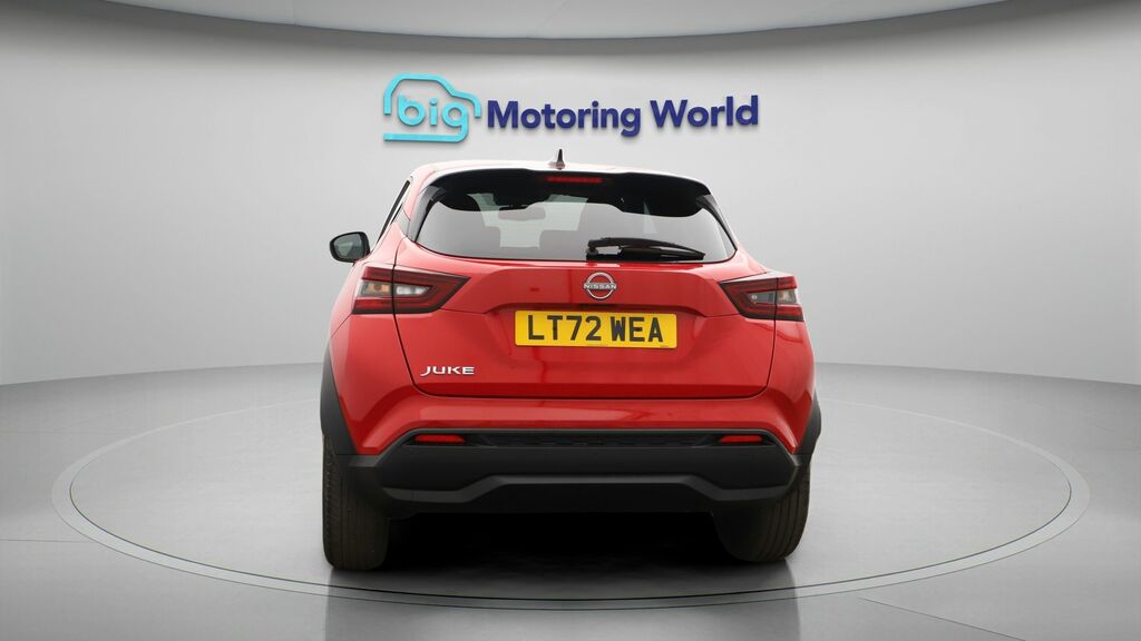 Nissan Juke N-connecta LT72WEA Red #6