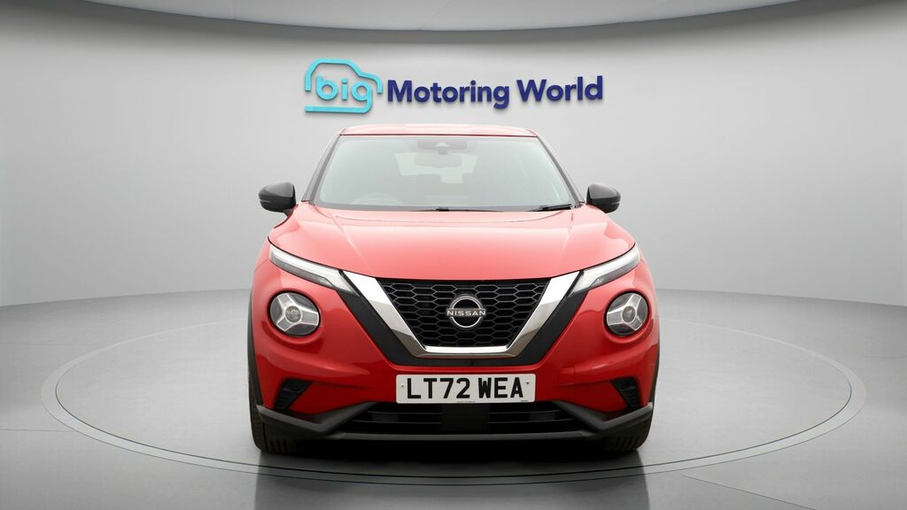 Nissan Juke N-connecta LT72WEA Red #2