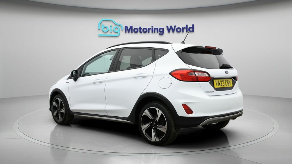 Ford Fiesta Active VA23CSV White #5
