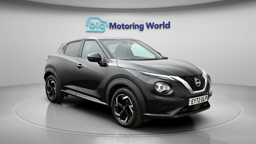 Nissan Juke N-connecta Black